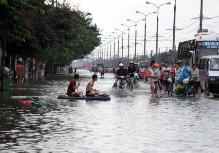 Miễn phí khai thác tư liệu đo đạc bản đồ để xây dựng bản đồ ngập lụt